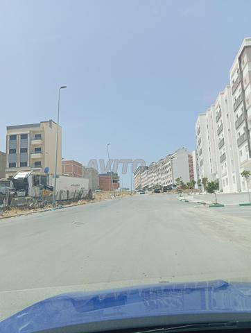 صالح لعدة أنشطة خدمية - 2