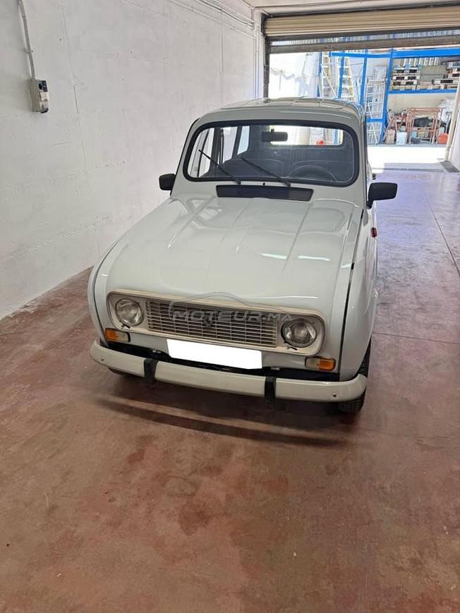Renault R4 Essence Manuelle 1992 à Marrakech