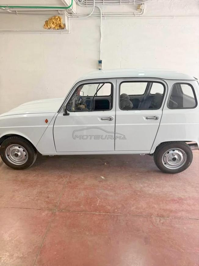 Renault R4 Essence Manuelle 1992 à Marrakech