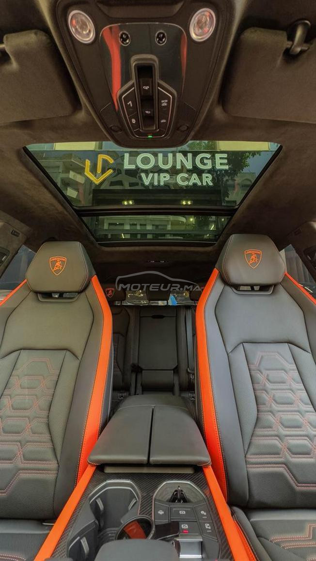 LAMBORGHINI URUS SE 