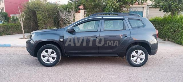 Voiture propre, très bien, jamais accidentée