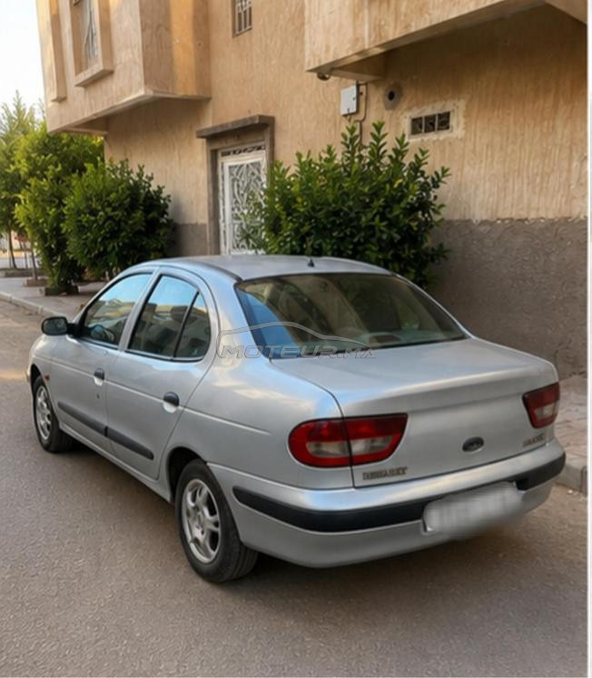 Renault Megane Diesel Manuelle 1999 à Azrou