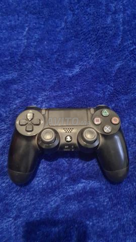 PS4 Slim - 2