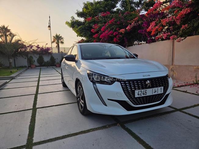 Peugeot 208 2024 