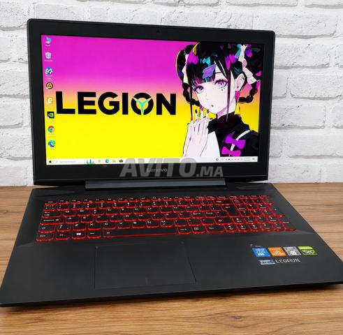 Lenovo i7 double carte graphique RAM 16 disque 256 SSD