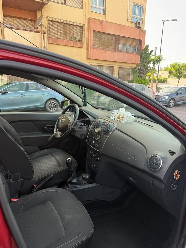 DACIA SANDERO toutes options modèle 2013 