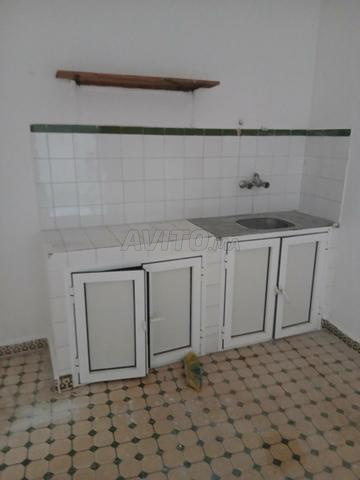 Maison de trois niveaux à louer