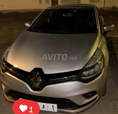 Renault Clio Diesel Automatique 2021 à Agadir