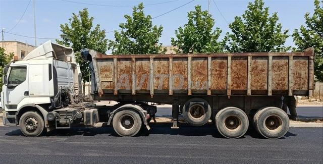 رينو 440 مع مقطورة Europa benne - 2