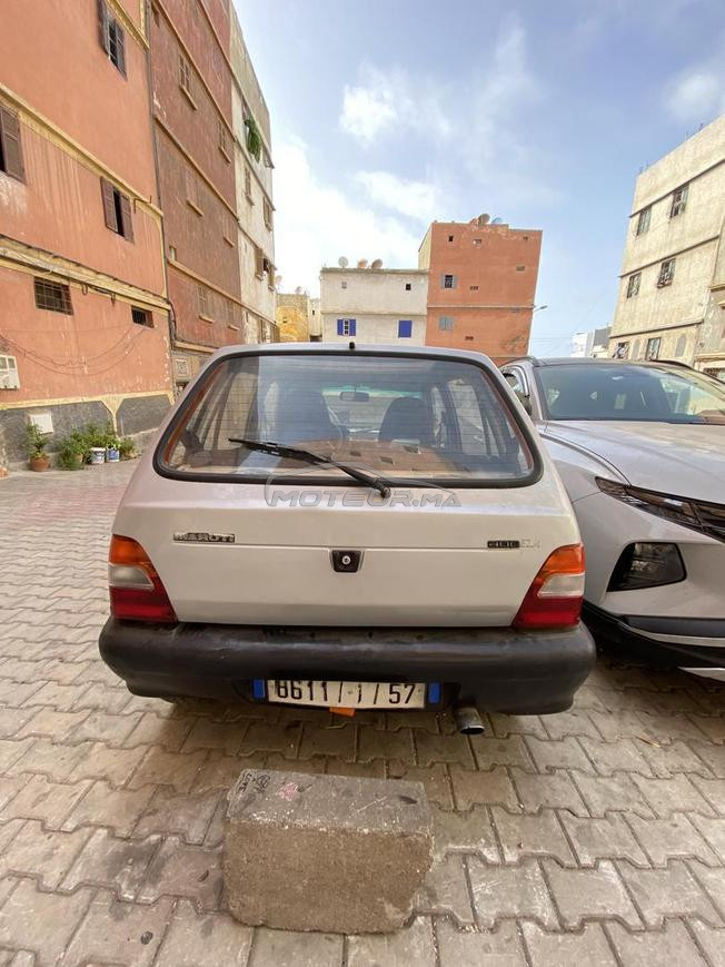 Suzuki alto maruti voiture économique 