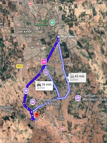 Ferme titrée Km20 route amizmiz avec un grand riad - 2
