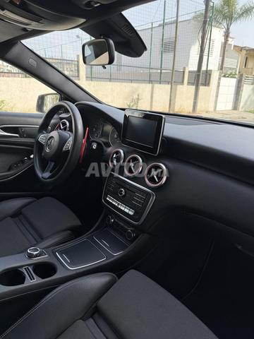 Mercedes-Benz Classe A 180 2017 – Première main