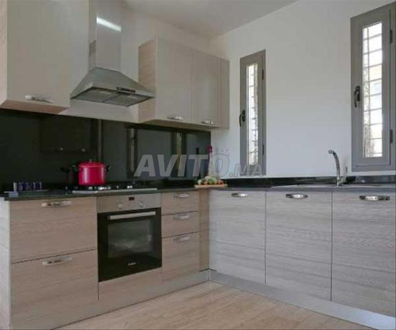 42112-فيلا للإيجار بـ 38000 درهم في كاليفورنيا - 2