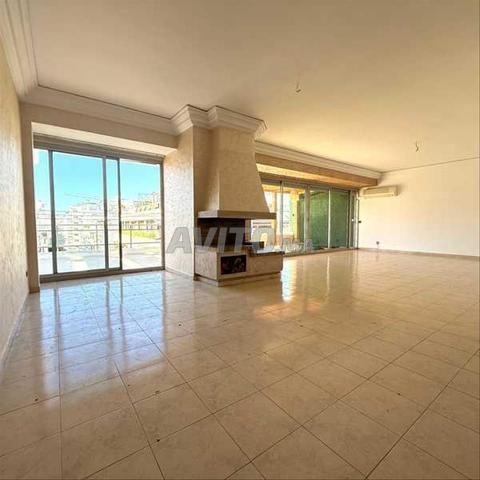 173434-Appartement à louer à 19000DH à Racine