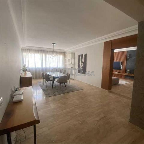 105258 - شقة للإيجار بـ 14000 درهم في بوركون (أنفا) - 2