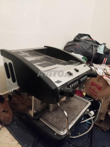 Machine à café pro - 2
