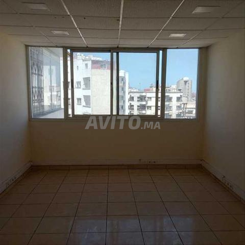 107793-مكتب للإيجار بـ 11500 درهم في فونسيير - 2