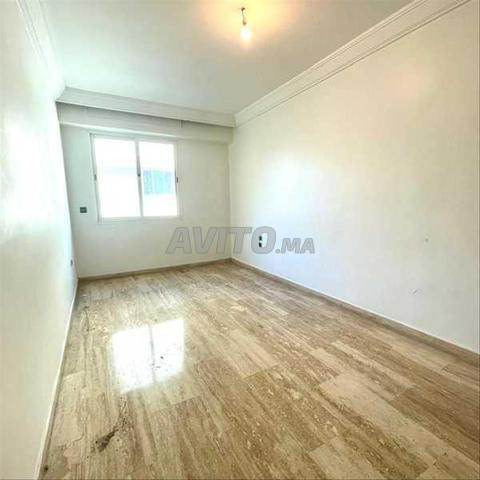 53695-Appt à louer à 10500DH à Maarif - 2