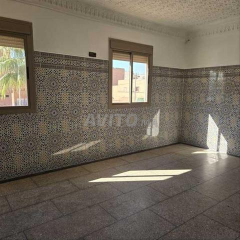 182839-Appt à louer à 5500DH à Hay Zaouiya Derkaou