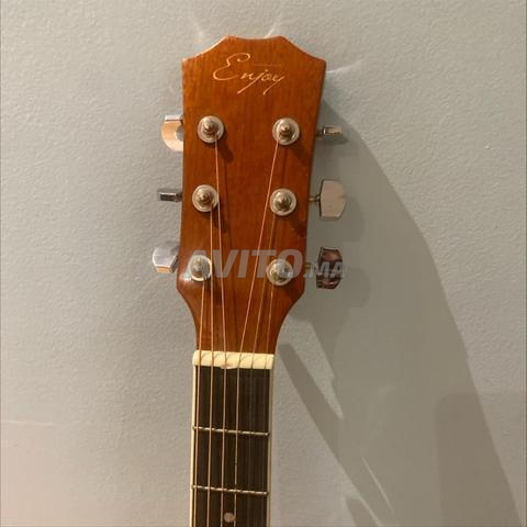 Guitare quasi neuf - 2