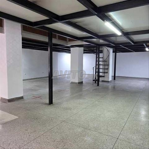 179384-محل للإيجار بـ 17000 درهم في المستشفيات