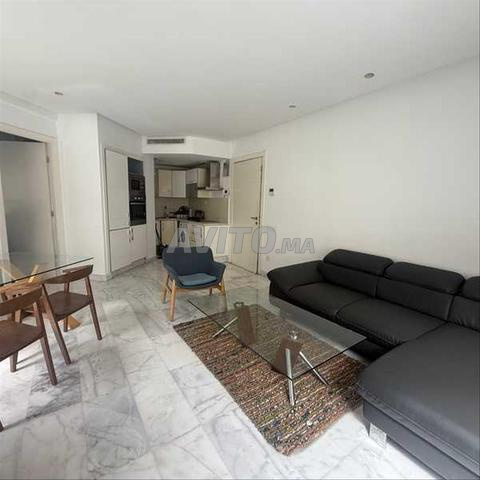 178658-Appartement à louer à 8000DH à Racine