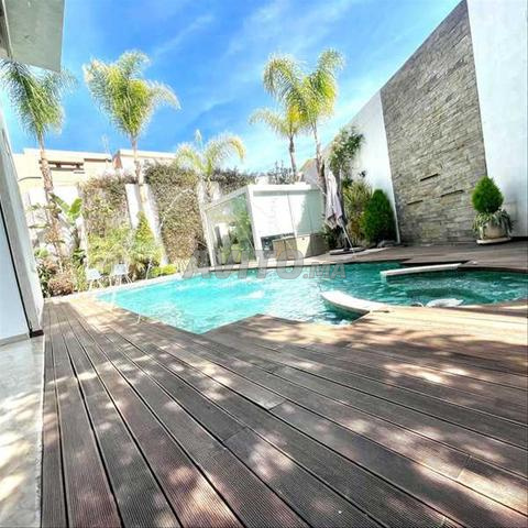 3746-Vente Villa à Casablanca Lekrimat de 491 m²