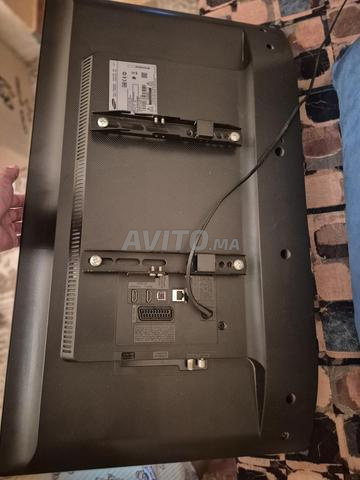 Samsung Smart TV 32 pouces - 2