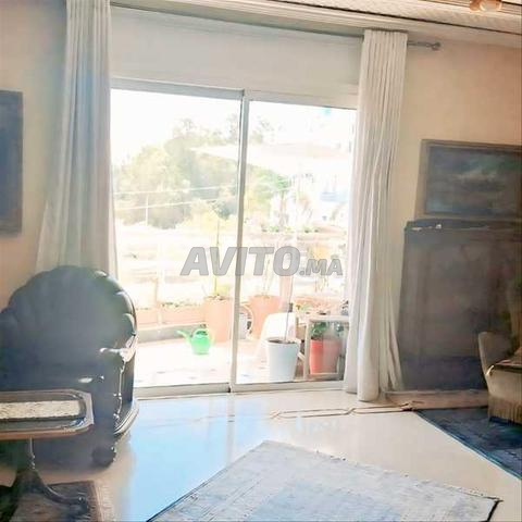 127530-بيع شقة في الرباط رياض بمساحة 214 متر مربع