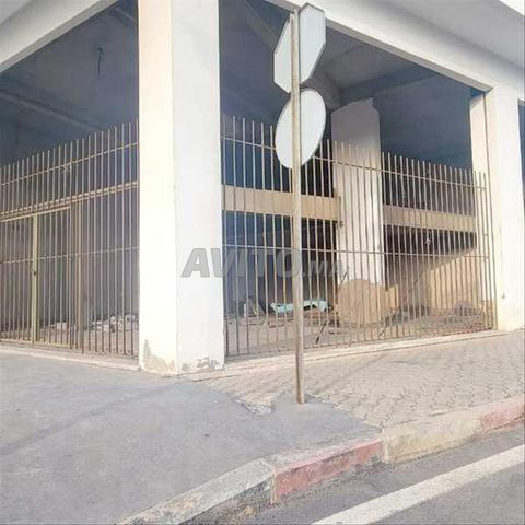 170231-بيع محل تجاري بالدار البيضاء كازا فينانس