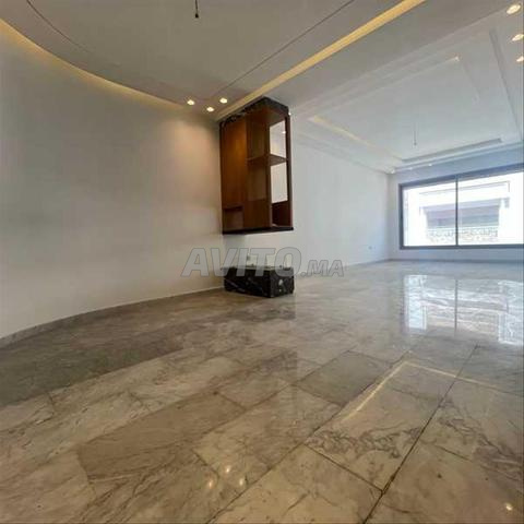 48159-بيع شقة في الدار البيضاء فيرم بروتون 11
