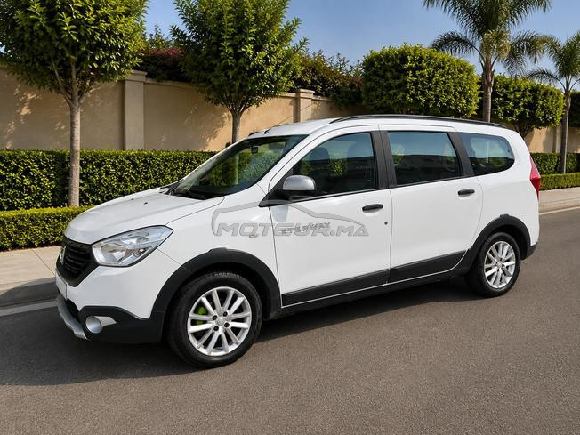 Dacia lodgy Stepway modèle 2021 