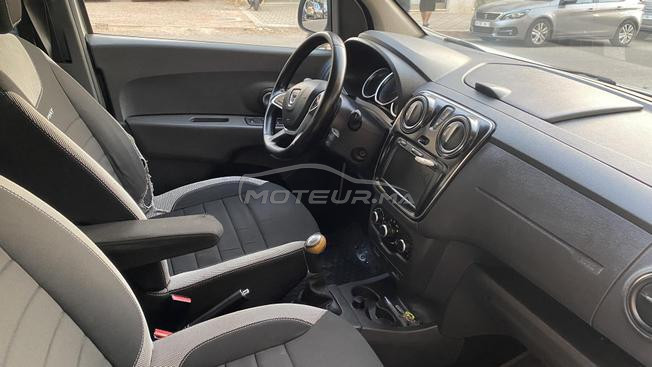 Dacia lodgy Stepway modèle 2021 