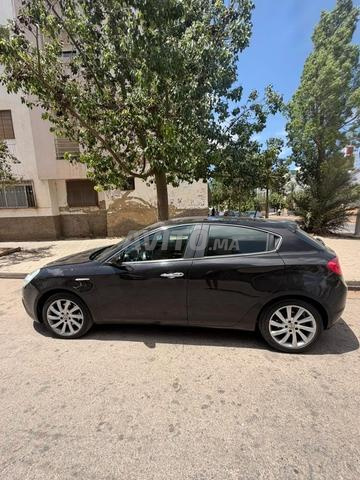 Alfa Romeo Giulietta 2L - 2