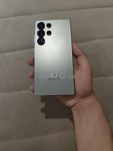S24ULTRA neuf 256Go 12Ram - 2