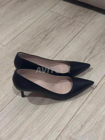 Escarpins noirs marque HUGO BOSS