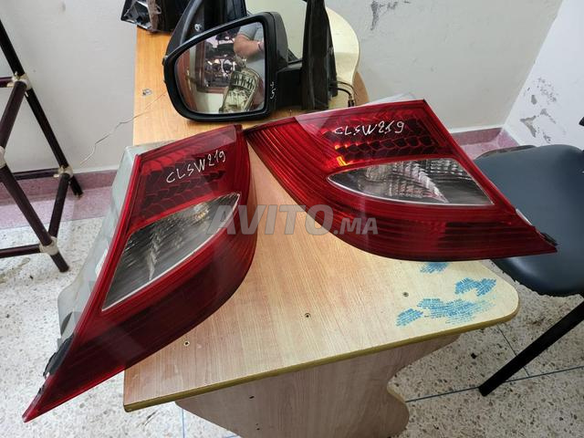 مصابيح خلفية مرسيدس CLS W219 - 2