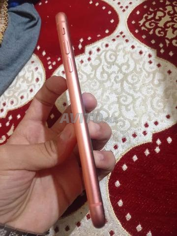 iPhone XR - 2