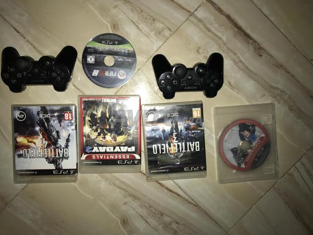 PS3 débridé avec 13 jeux, 2 manettes et 5 CD - 2