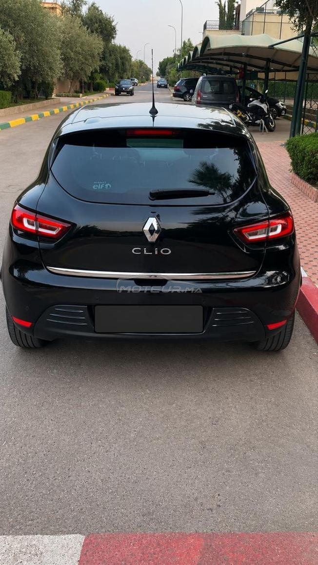 vend  clio 4 