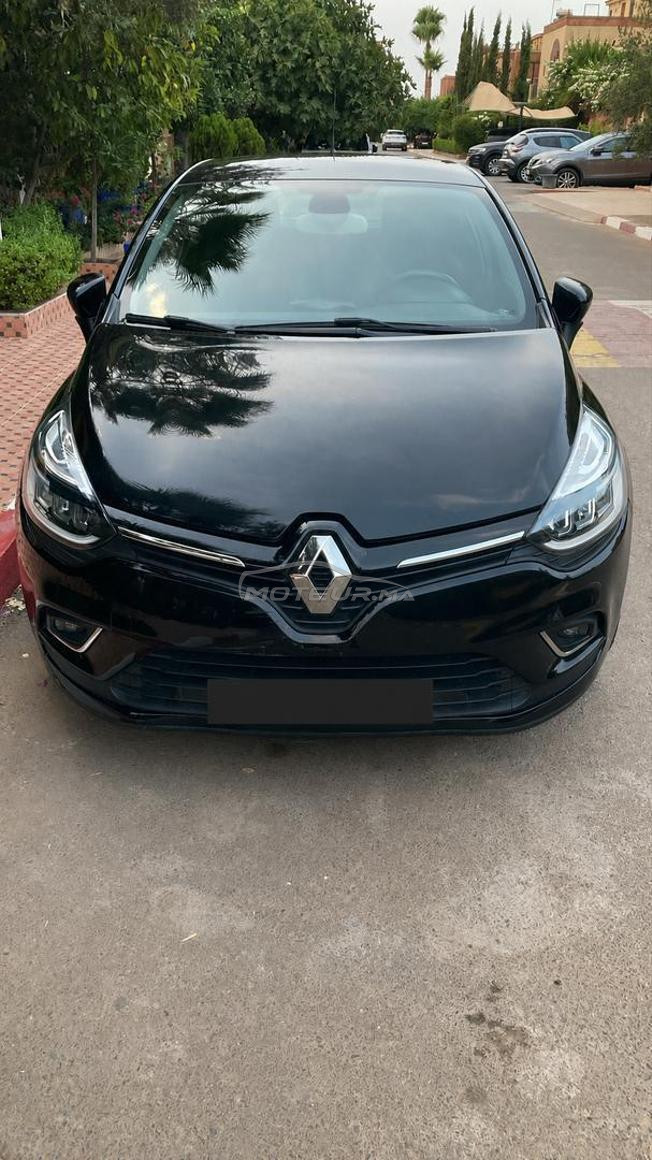 vend  clio 4 