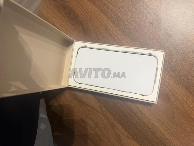 iPhone 17 Pro Max Argent 256Go - 2