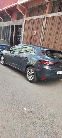 Voiture à vendre - 2