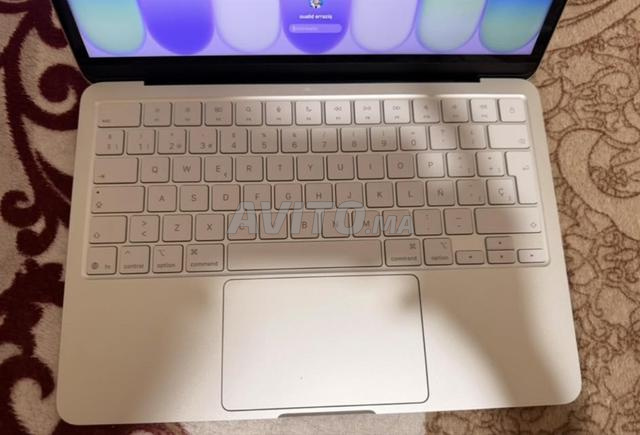 MACBOOK NEO - 2