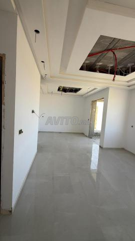 شقة للبيع بمساحة 350 متر مربع في طنجة - 2