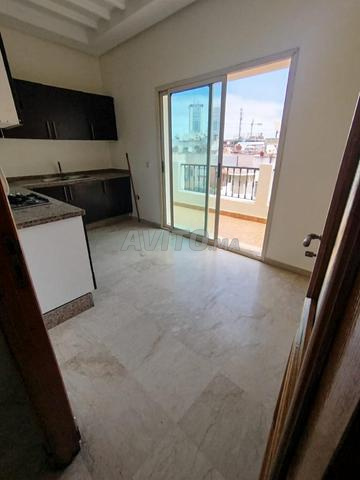 Appartement à louer 80 m² à Casablanca - 2