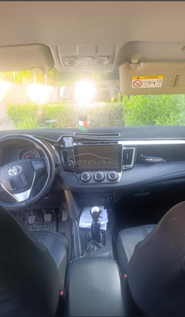 Toyota RAV4 Diesel année 2014 très bon état 