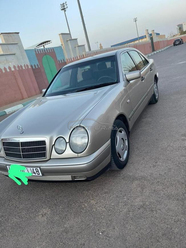 Mercedes-Benz 220 Diesel Manuelle 1999 à Oujda