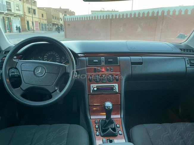 Mercedes-Benz 220 Diesel Manuelle 1999 à Oujda