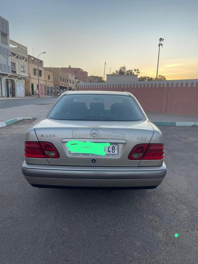 Mercedes-Benz 220 Diesel Manuelle 1999 à Oujda